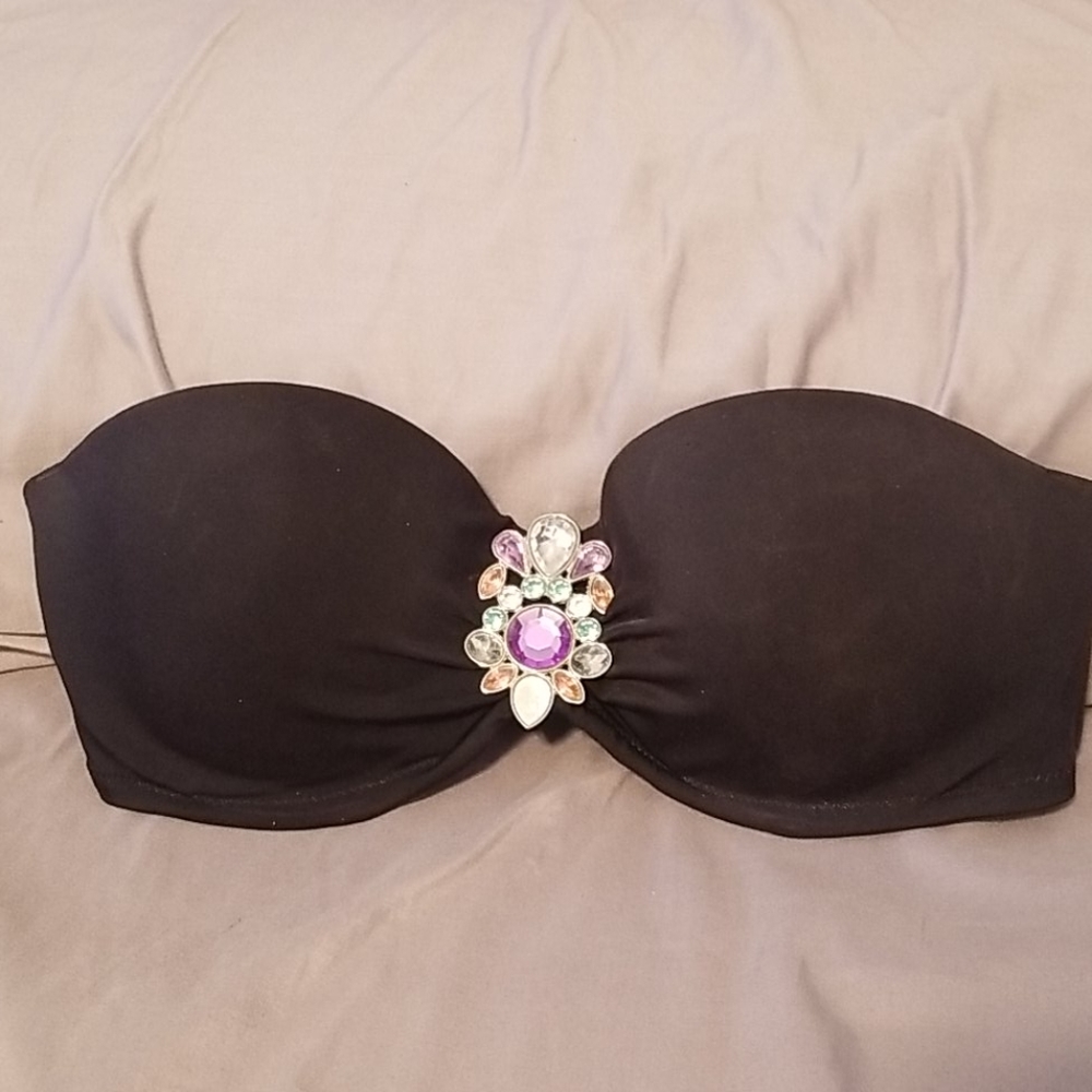VS SIZE 32D BIKINI TOP
